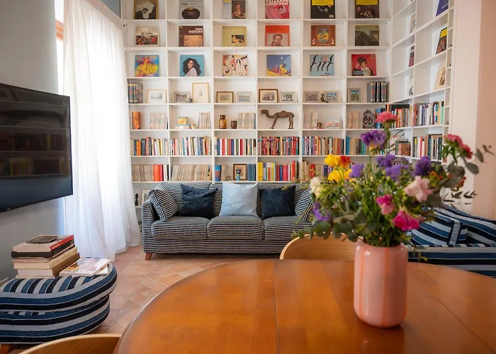 Trasteverehome - Bright 5br Character In Trastevere With Lift Apartment Rom